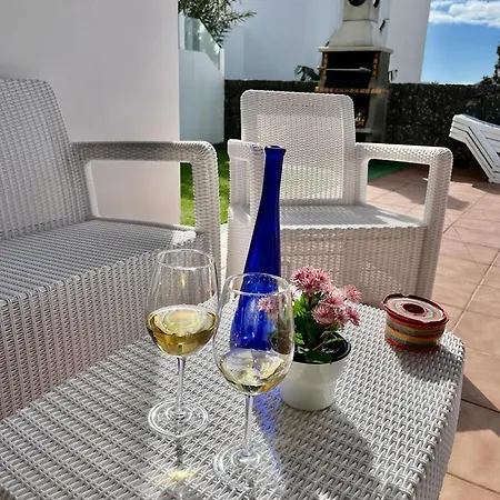 Aloe 4 بلايا بلانكا