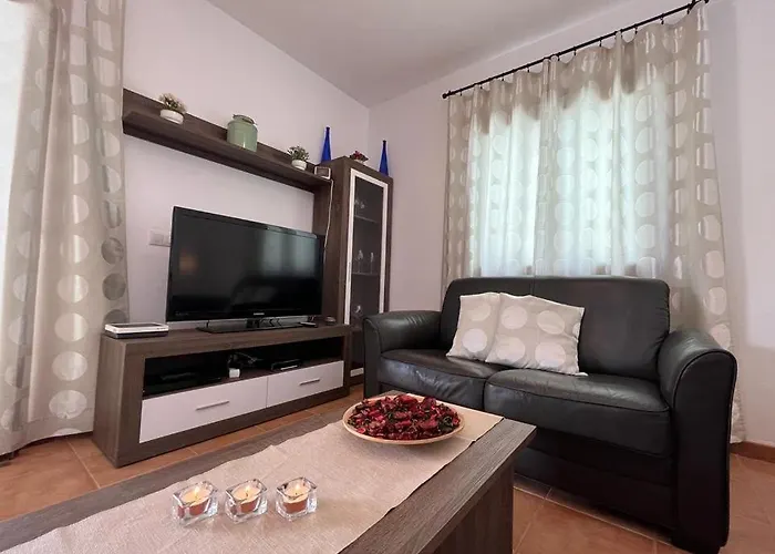 Aloe 4 Semesterbostad