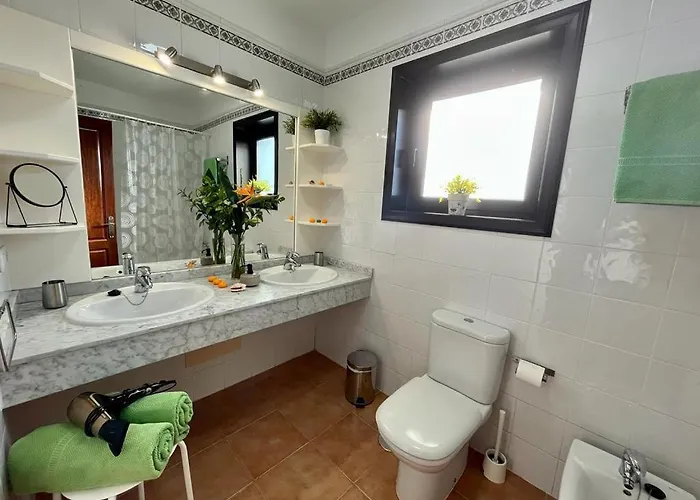 Aloe 4 Semesterbostad *